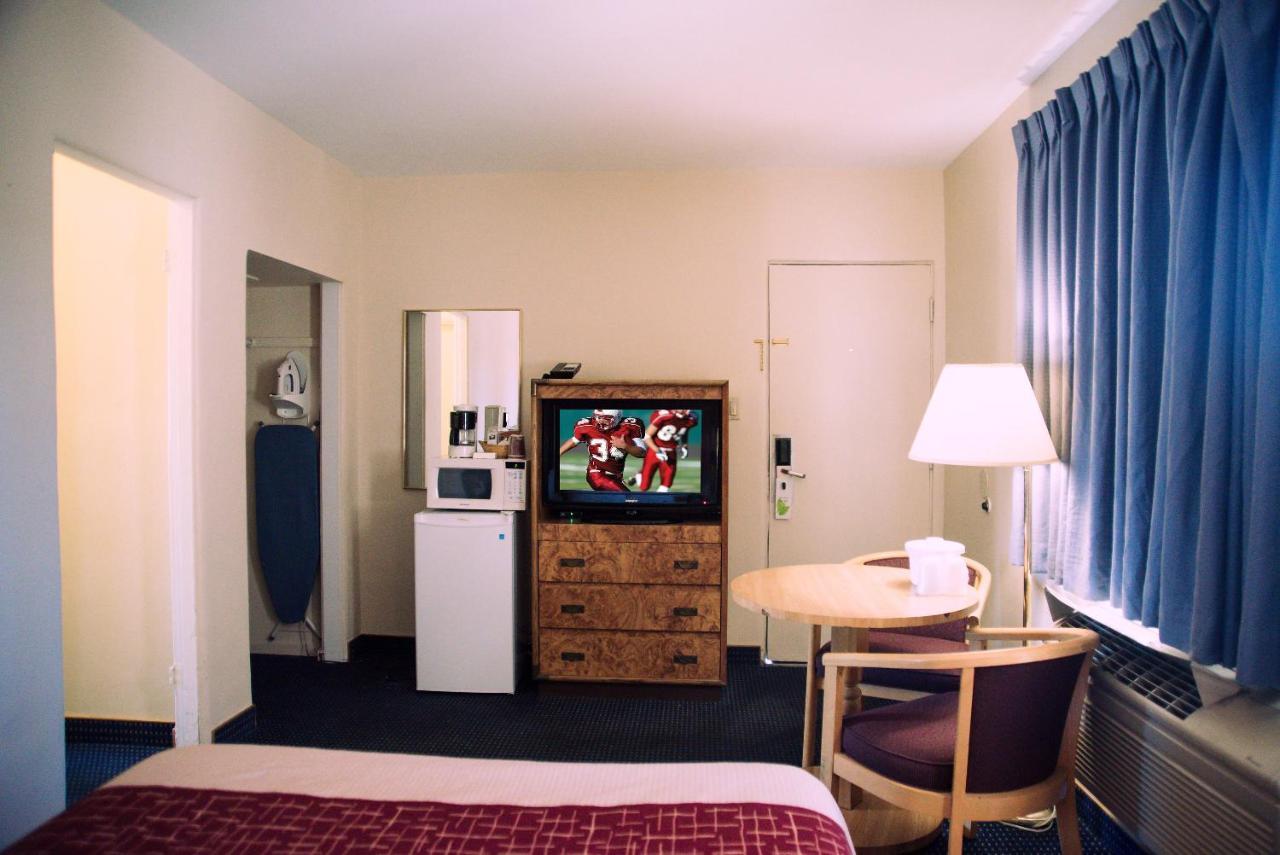 Red Roof Inn Блайт Екстериор снимка