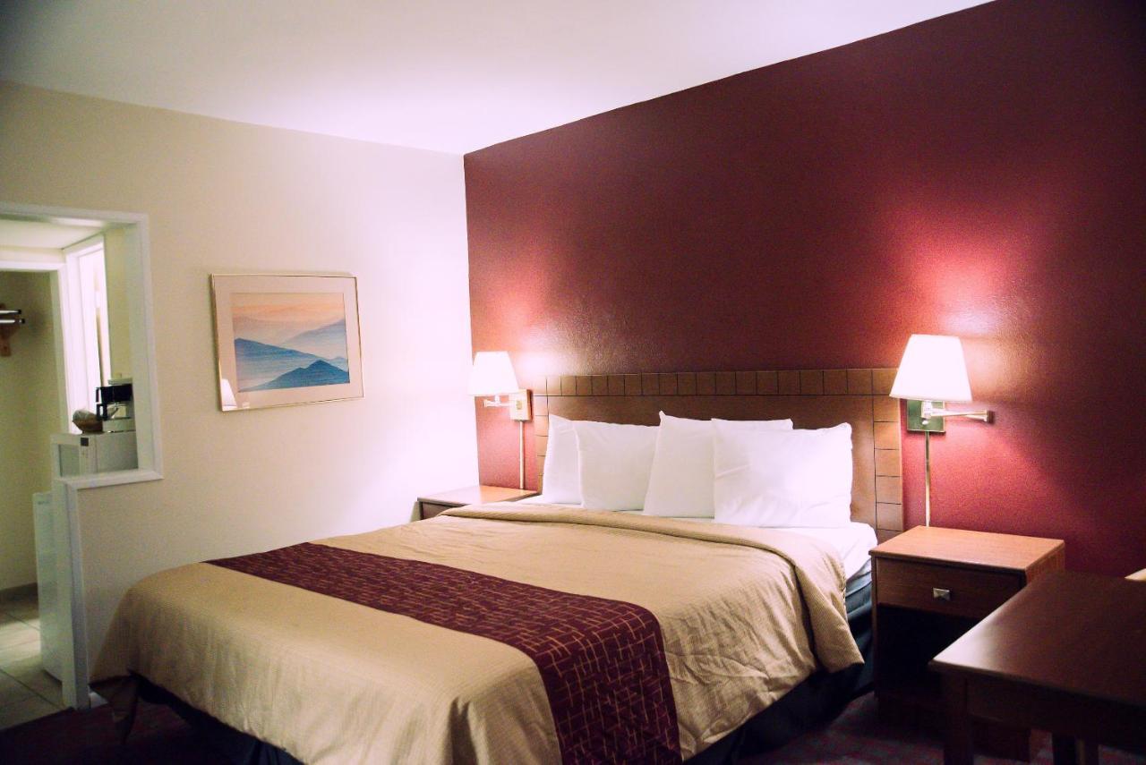 Red Roof Inn Блайт Екстериор снимка