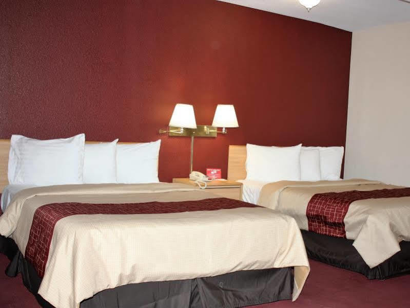 Red Roof Inn Блайт Екстериор снимка